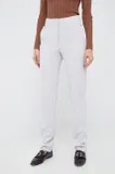 Oblečení   Chytrý Příležitostný Styl na Firemní Večírek image