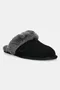 UGG copati image