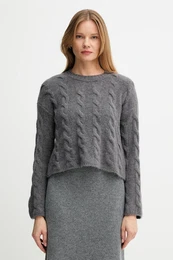 Pulover s primesjo volne