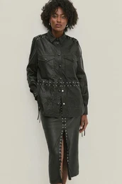 Usnjena srajca rna barva