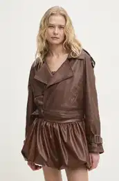 Jakna rjava barva