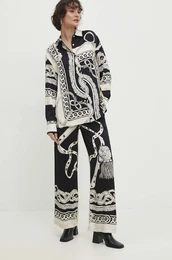 Hlae enski, rna barva