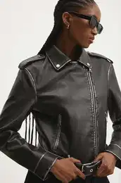Biker jakna enska, rna barva