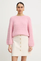 Pulover s primesjo volne