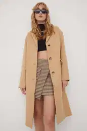 Pla s primesjo volne be barva