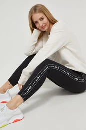 Pajkice enski, rna barva