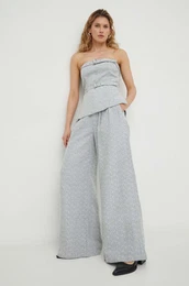 Hlae enski, siva barva