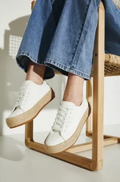 Superge enski, bela barva