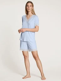 Shorty , Herren, Gr. L (48/50), blau (harmony blau), Obermaterial: 95% Modal (TENCEL), 5% Elasthan, unifarben, leicht transparent, feminin, comfort fit kurz, V-Ausschnitt, Kurzarm Spitzenkante, Homewear-Sets, mit sem Spitzenbesatz