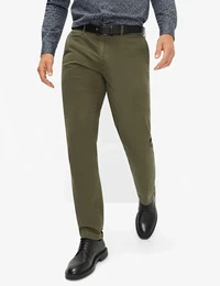 Chinohose Style EVEREST , Herren, Gr. 25, Untersetztgren, grn (olivgrn), 77% Baumwolle, 20% Lyocell, 3% Elasthan, Hosen