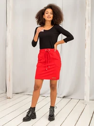 Jednoduch dmsk triko v bov barv