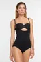 Velike velikosti BH-je v bustier-rezu za dame image