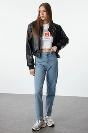 enske kavbojke High Waist Mom