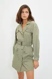 Khaki tkana obleka z gumbi