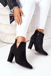 Women's ankle shoes