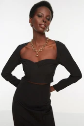 Black Collar Detailed Woven Blouse