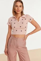 Powder Embroidery Detailed Polo Neck Fitted Crop Knitted Blouse