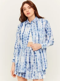 Blue-white patterned shirt - Women's