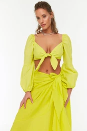 Women's top Tied