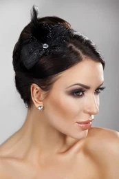 Woman's Mini Top Hat Model 13