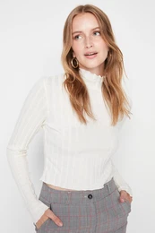 White High Neck Ribbed Crop Knitted Blouse