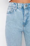 Svetlo modra Vintage Mom Jeans za dame image