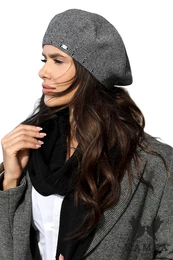 Woman's Beret K.22.012.08