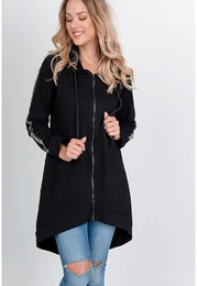 Women's oversize sweatshirt with the inscription FASHION - black,