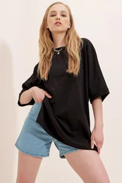 Women's T-shirt Trend Alaat Stili