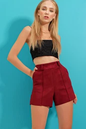 Trend Alaat Stili Women's Claret Red High Waist Suede Shorts with Double Pockets and Stitching at the Front