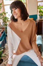 Women's Milk Brown Block V Neck Loose Knitwear Sweater