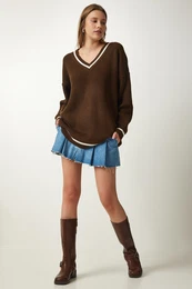Happiness stanbul Women's Brown V-Neck Oversize Long Knitwear Sweater