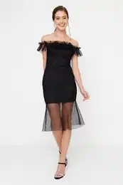 Black Ruffle podrobna veerna obleka