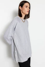 Grey Oversize Woven Piece Knitted Tunic