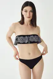 Black Flounce bikiny bez ramnek