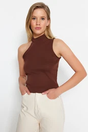 Dmsk top Cut-Out Detailed