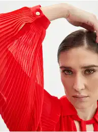 Red Ladies Pleated Midisats - Women