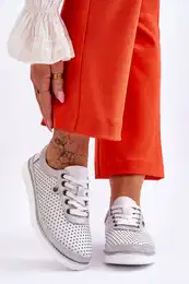 Women's sneakers Kesi