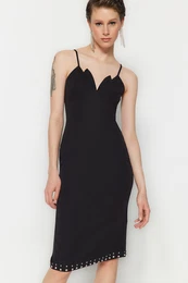 crna uklopljena tkana sjajna kamena elegantna veernja haljina