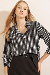 3721 Graphic Patterned Shirt - Black - White