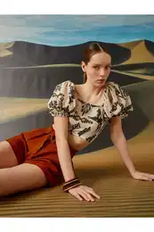 vzorovan halenka s balnovmi rukvy