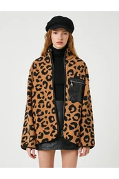 Leopard Patterned Plush Zippered Sweatshirt