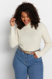 Krema Curve Half Turtleneck Fini pulover za pletenine