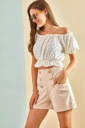 Women's 6-Button Pocket Shorts