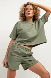 Woman's Shorts T385 8
