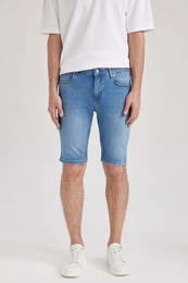 Skinny Fit Jean Bermuda