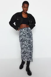 Black Waist Detail Printed Flexible Tulle Maxi Knitted Skirt