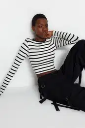 Black Striped Premium Viscose Soft Fabric Fitted Crop Stretchy Knitted Blouse