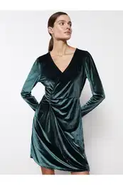 Women's V-Neck Straight Long Sleeve Velvet Dress
