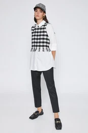 Women's Off White Shirt